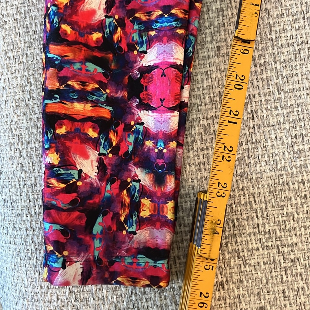 LIVE! ACTIVEWEAR Colorful Racerback Jumpsuit - Picture 12 of 16